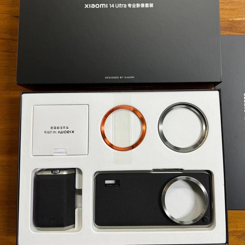 حافظة أصلية لهاتف Xiaomi 14 Ul - مراجعة Photography Xiaomi 14 Ultra وسعره
